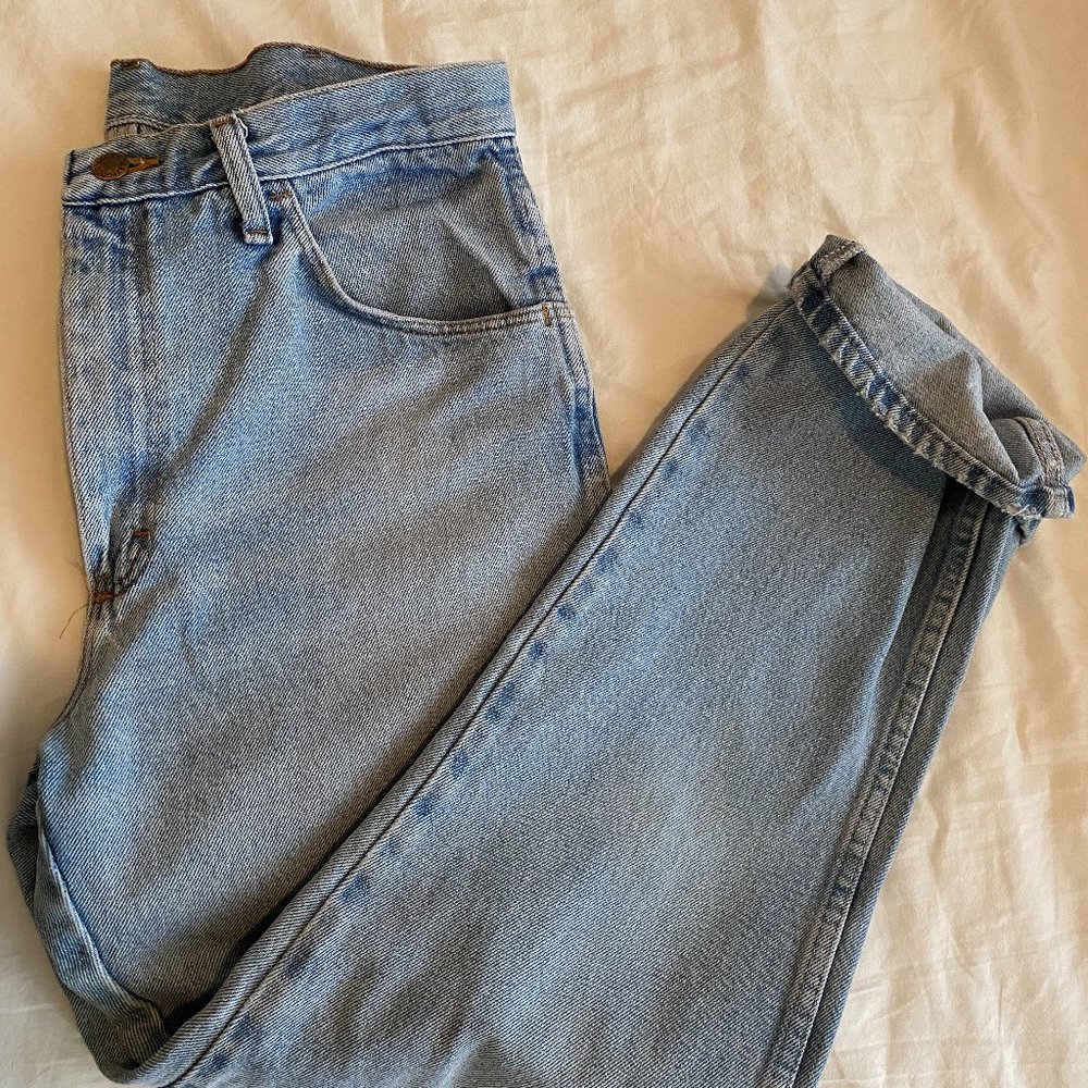 Boyfriend Jeans / Light Wash / 30